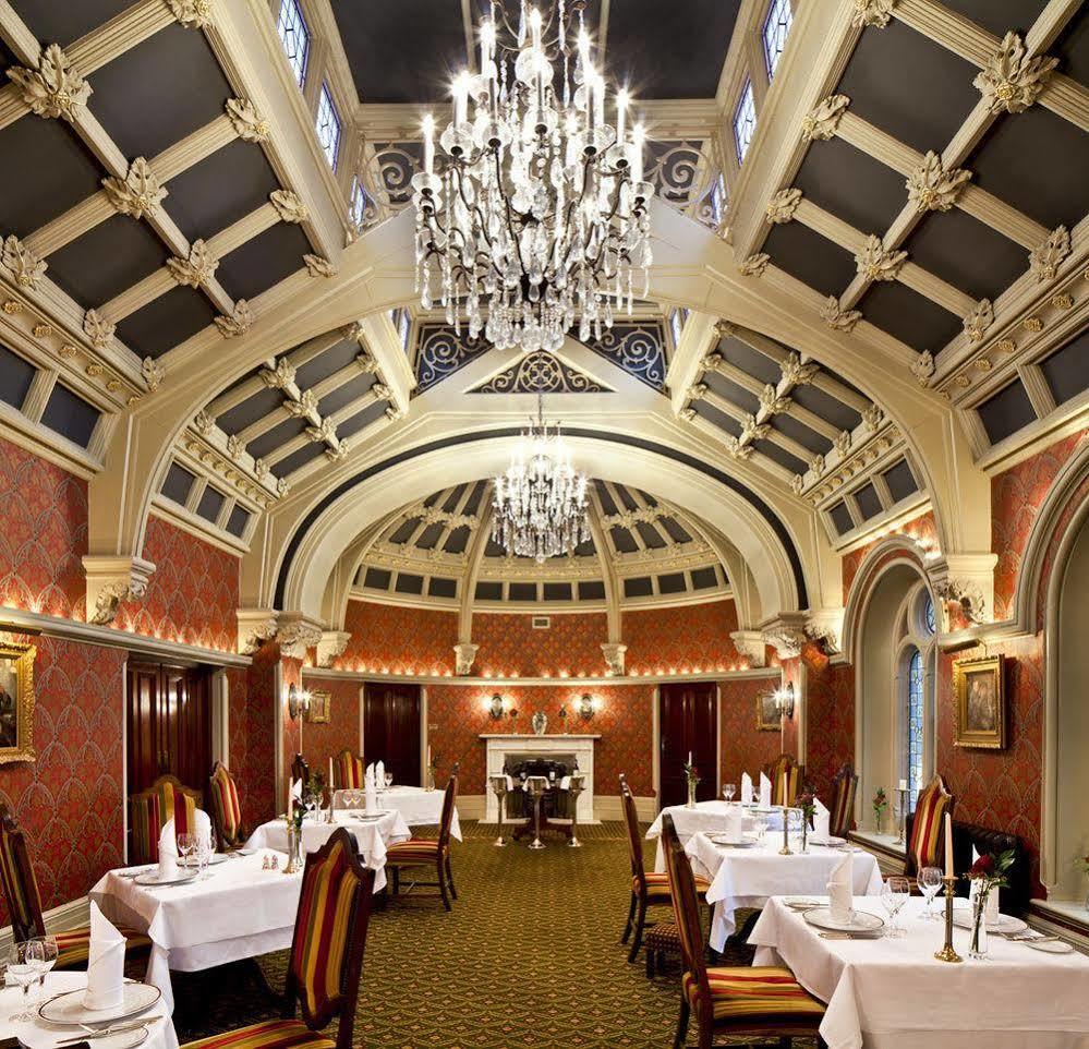 Kilworth House Hotel And Theatre لوترويرث المطعم الصورة