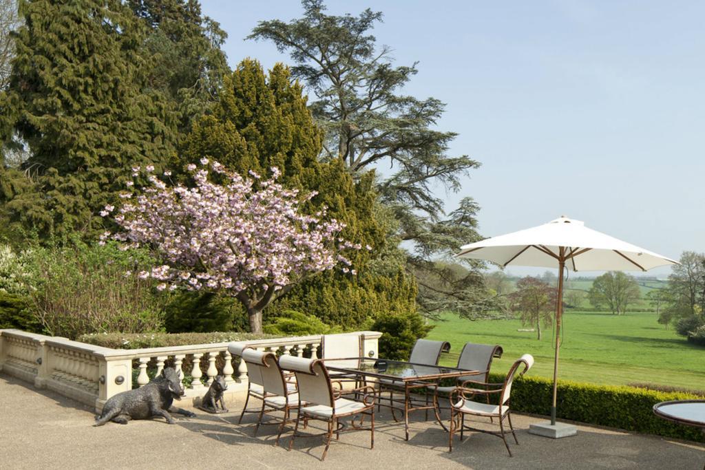 Kilworth House Hotel And Theatre لوترويرث المظهر الخارجي الصورة
